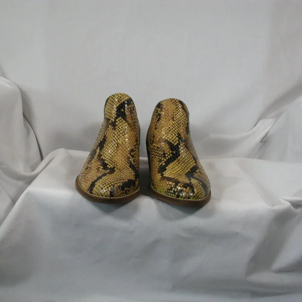 Lucky Brand Fausst Ankle Boot - Leather - Size 6.5 - Like New - Picture 2 of 6
